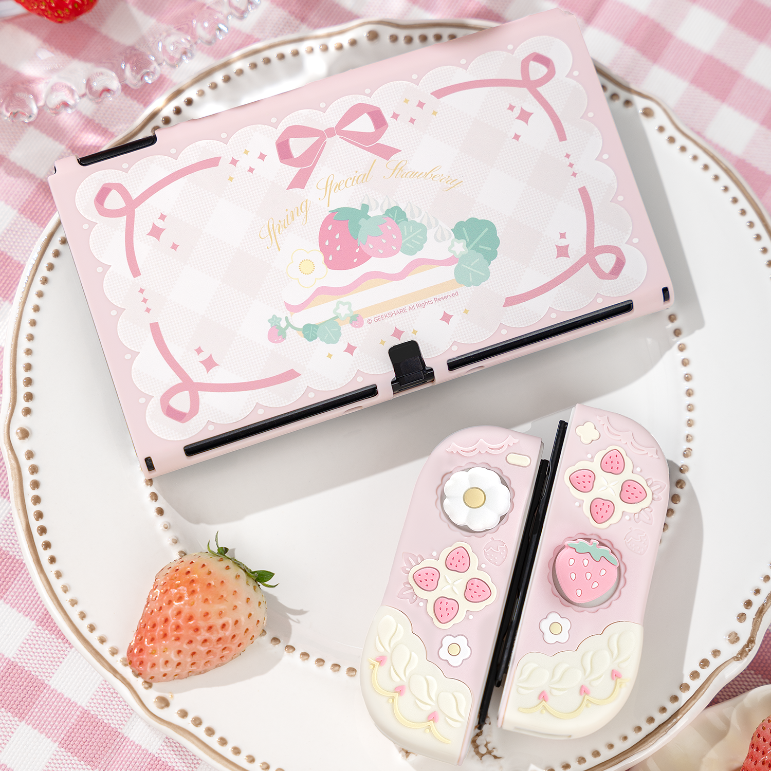 Geekshare Silicone Protective  - Strawberry Huller incelemesi ve fiyatı